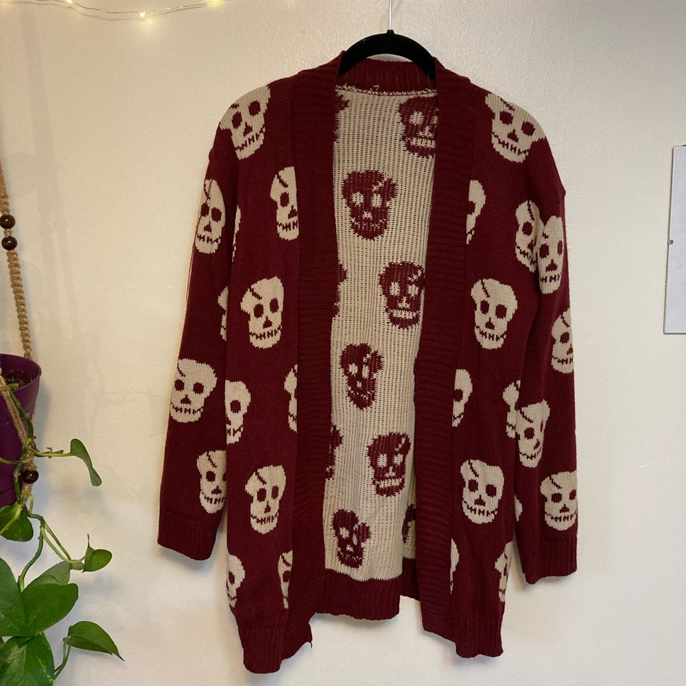 Skull cardigan red and cream sweater women’s medium